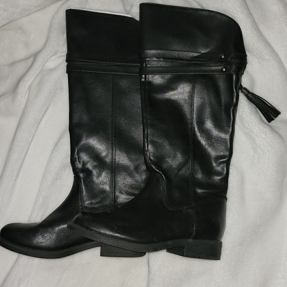 Black riding boots girls 